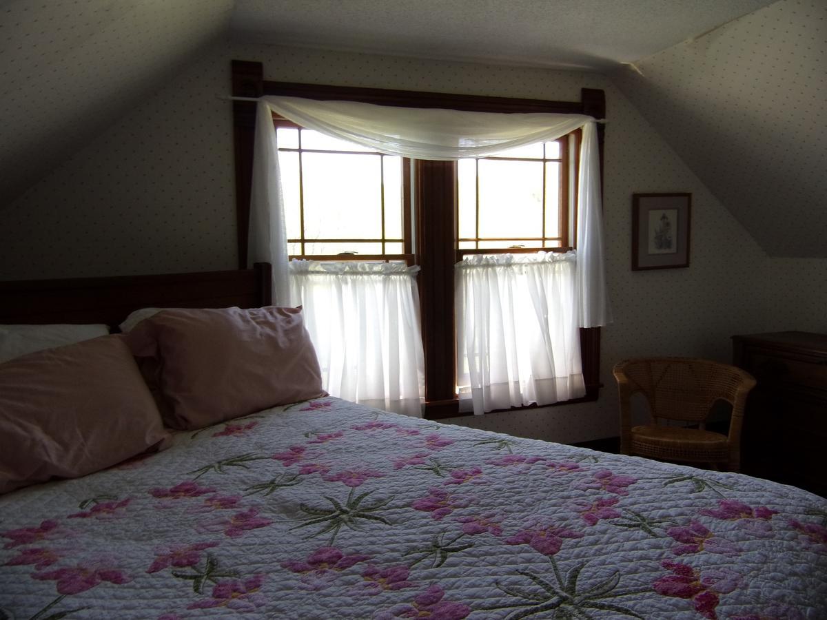 Country Diamond Guest House Sidney Exterior foto
